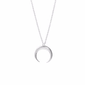 Kolye Curved Moon Pendant Chain